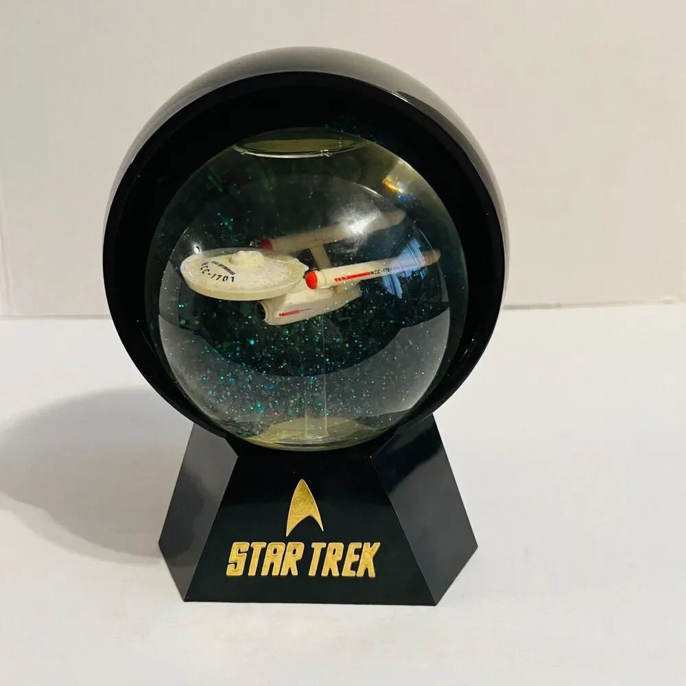 1992 Star Trek Lighted Star Globe U.S.S. Enterprise NCC 1701 Original Box